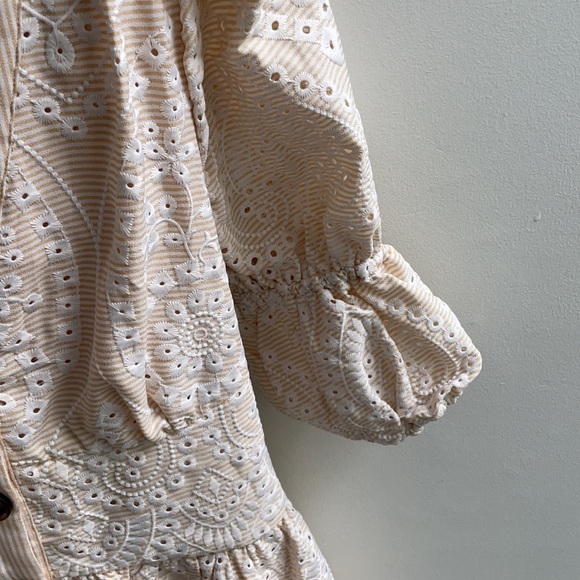 Dress - Picture 8 of 9